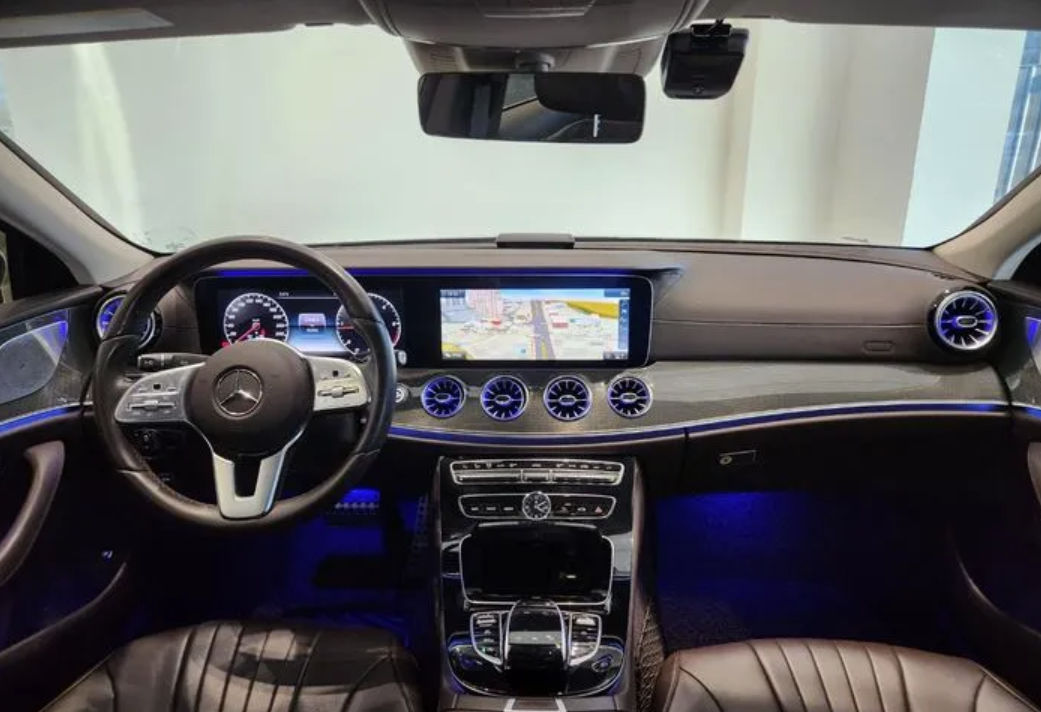 Mercedes CLS-Class foto 3