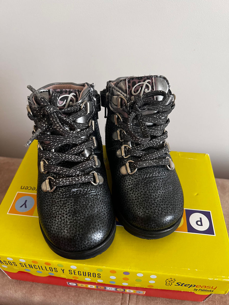 Bottes De Randonnée Enfant Vasque – Taille 3, Imperméables, Bleues, Neuves Dans Boîte