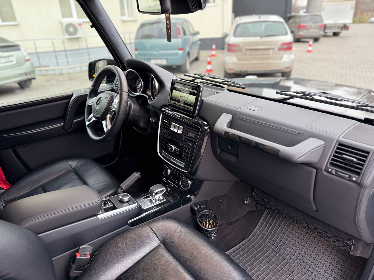Mercedes G-Class foto 9