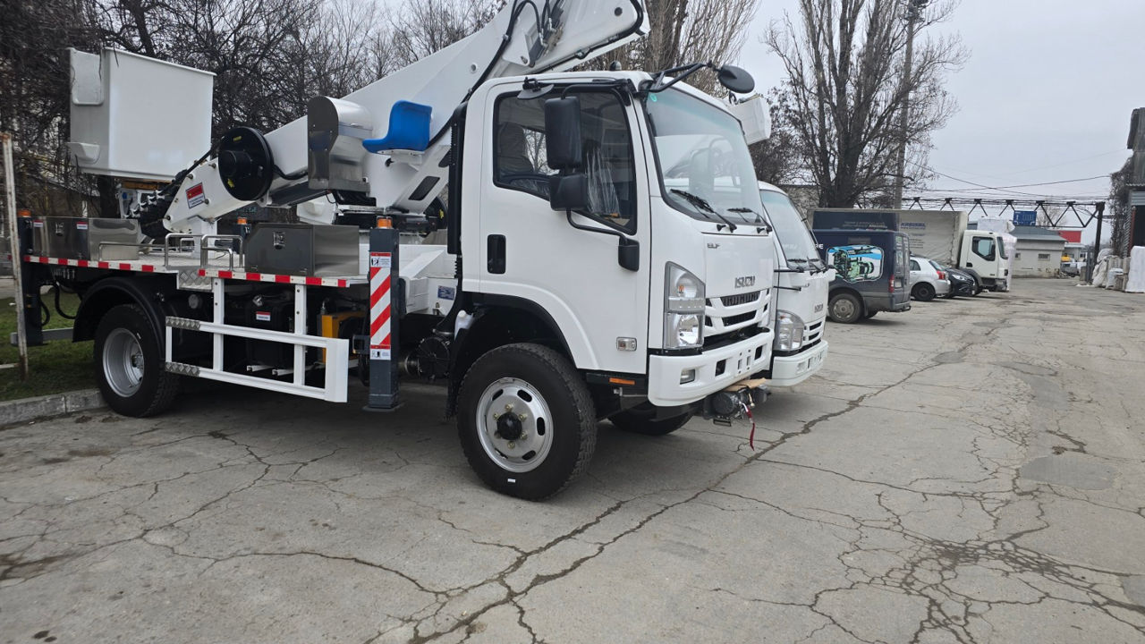 Autoturn telescopic nou de vanzare 29m (Телескопическая Автовышка новая 29м) фото 0