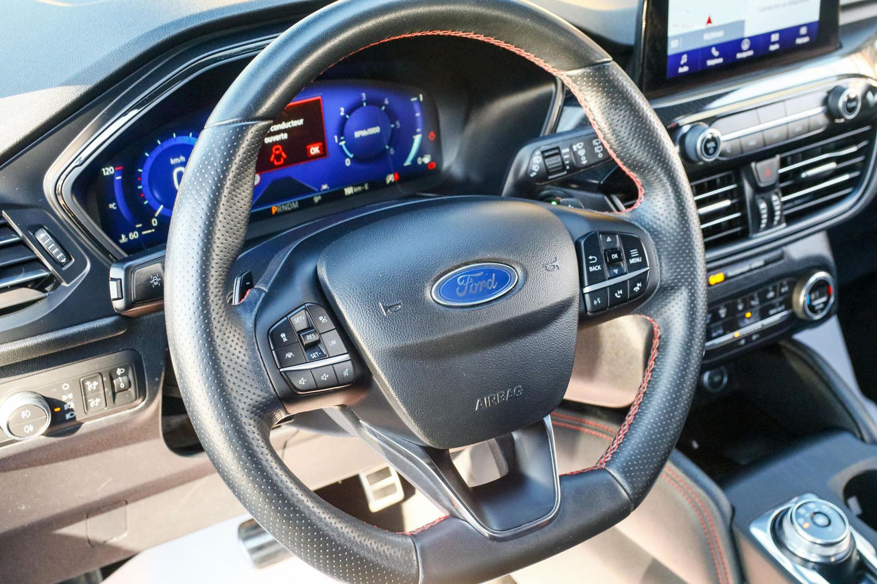 Ford Kuga фото 4