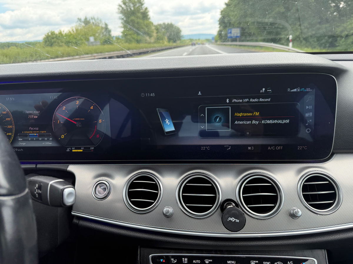 Mercedes E-Class foto 9