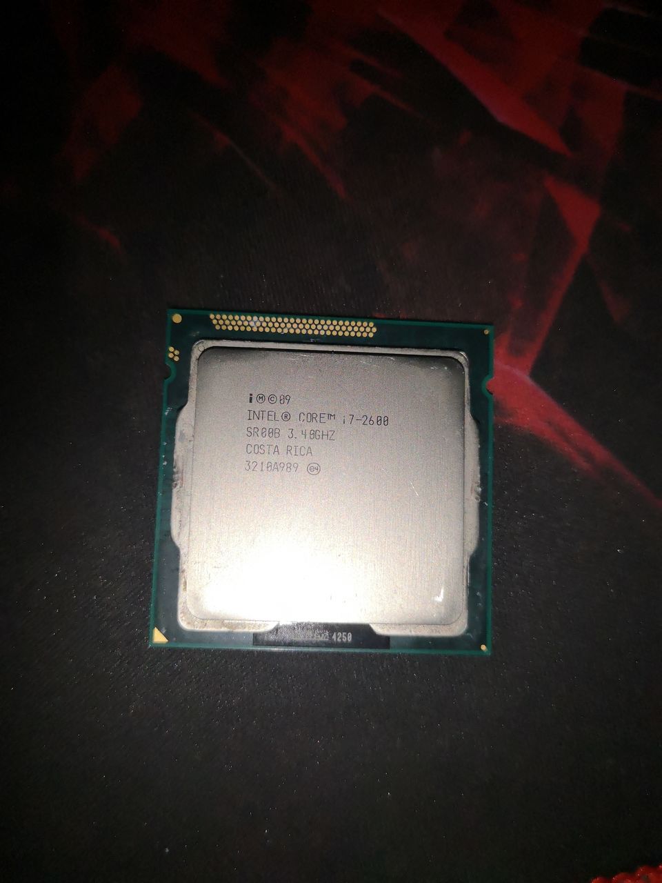 Процессор Intel core i7 2600+боксовый кулер
