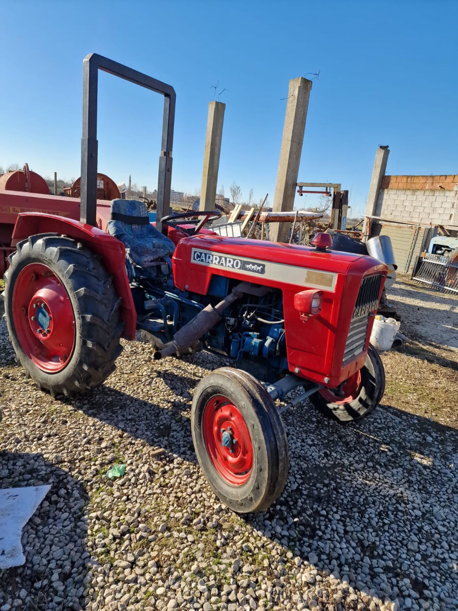 tractor (carraro) foto 0