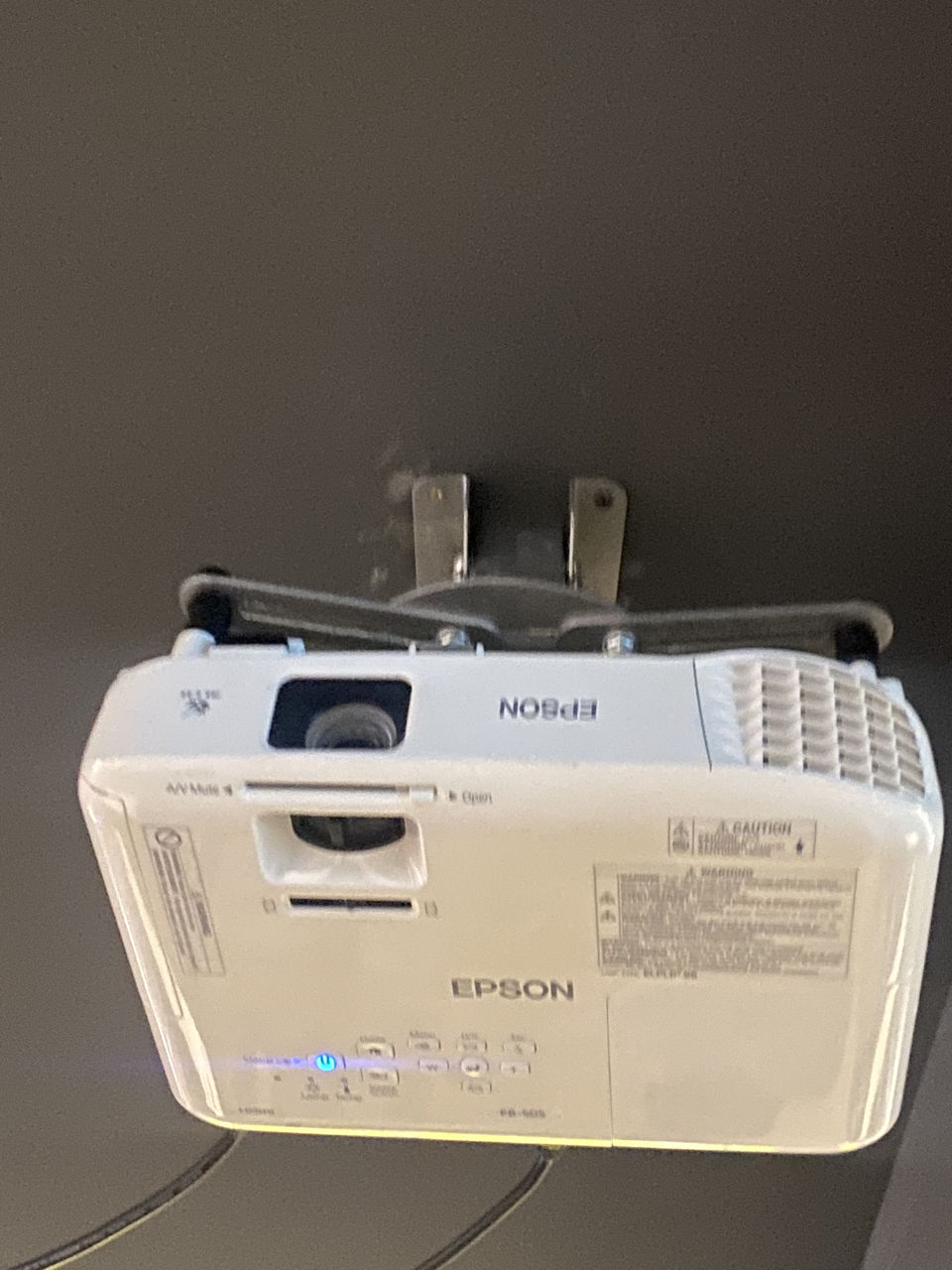 Проектор с полотном 2000*1500