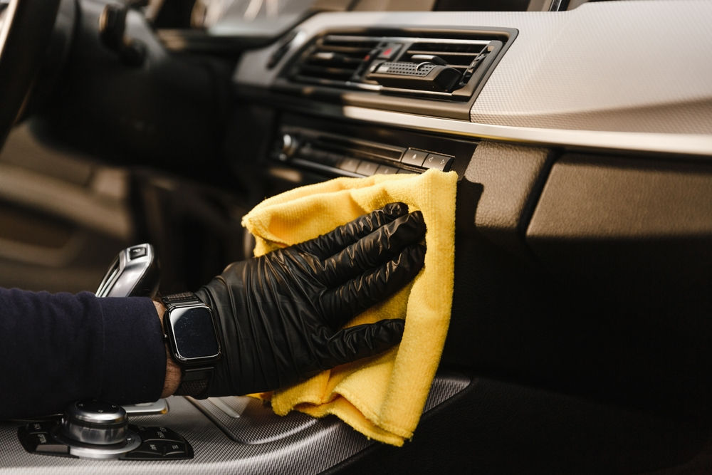 Detailing – Curățăm interiorul mașinii mai bine ca mama înainte de Paște! foto 2