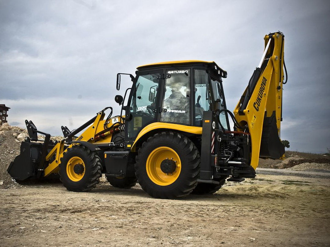 Buldoexcavator Cukurova 885 foto 2
