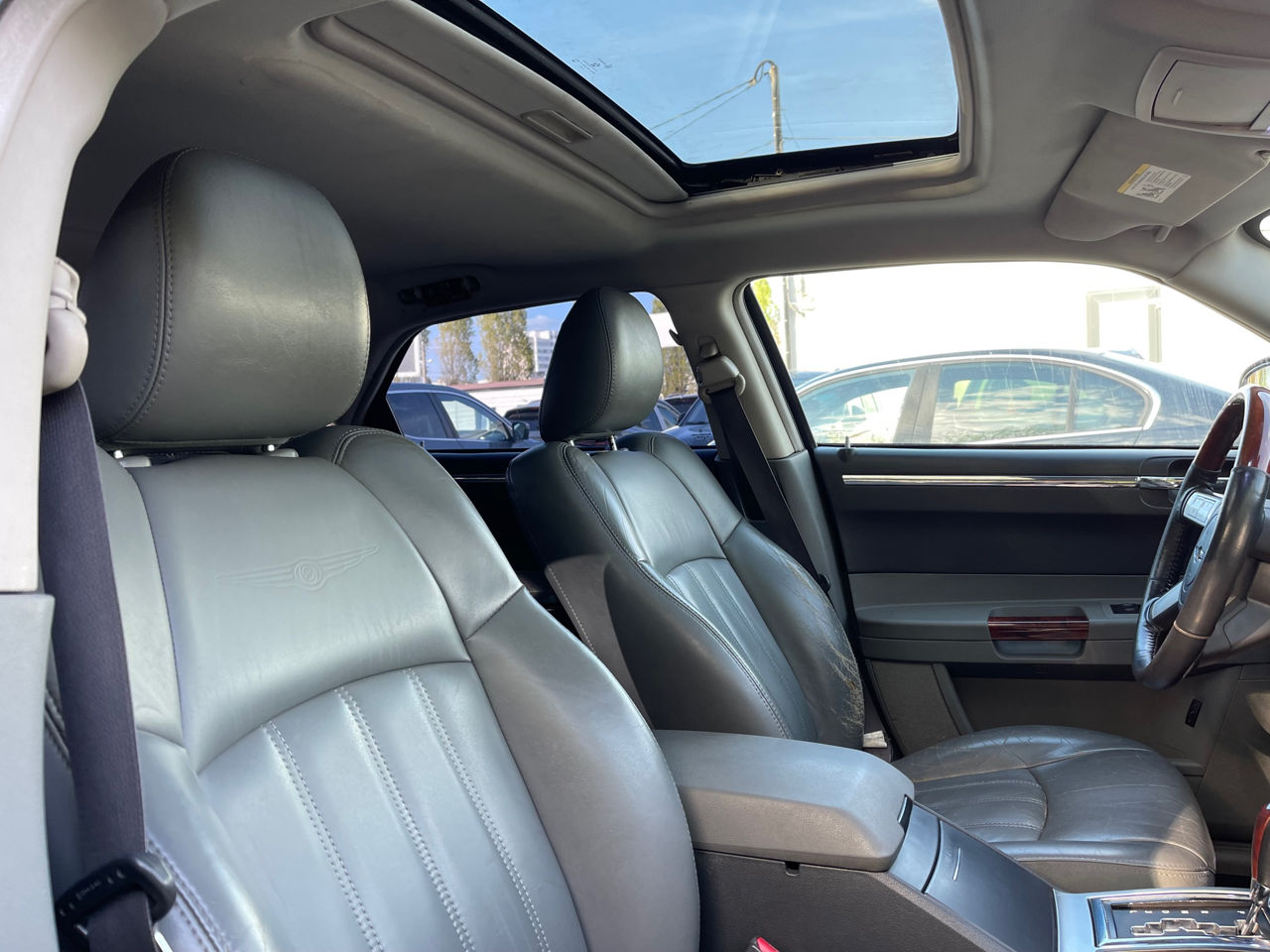 Chrysler 300c foto 16