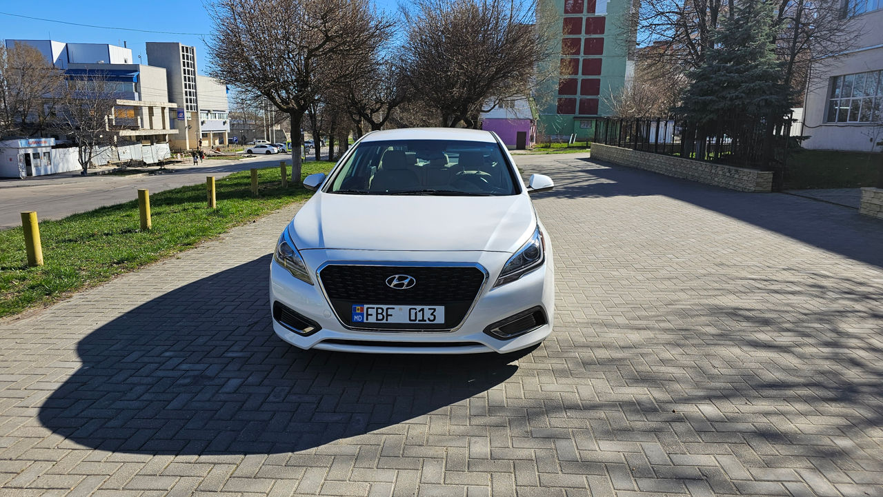 Hyundai Sonata foto 4