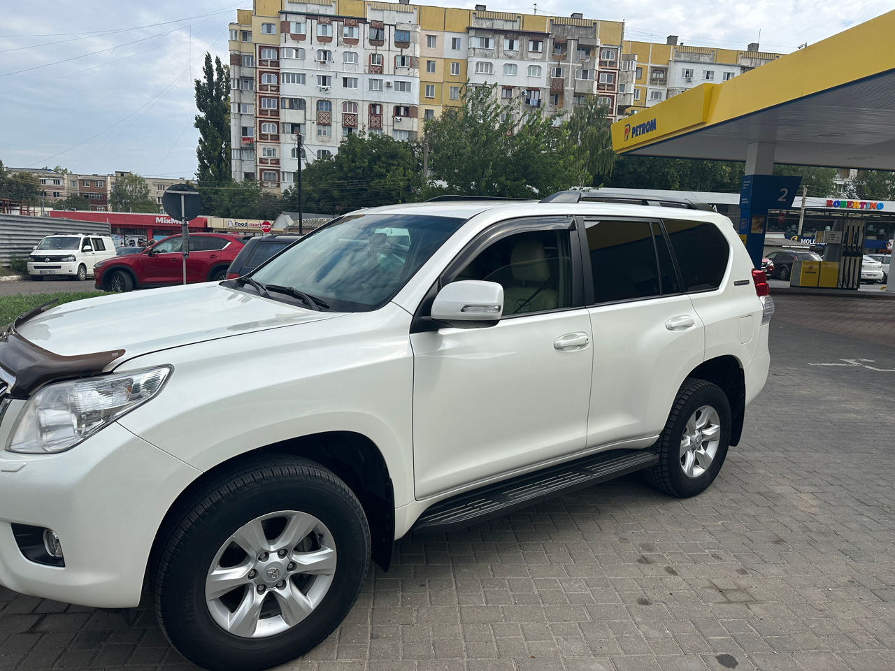 Toyota Land Cruiser Prado foto 0