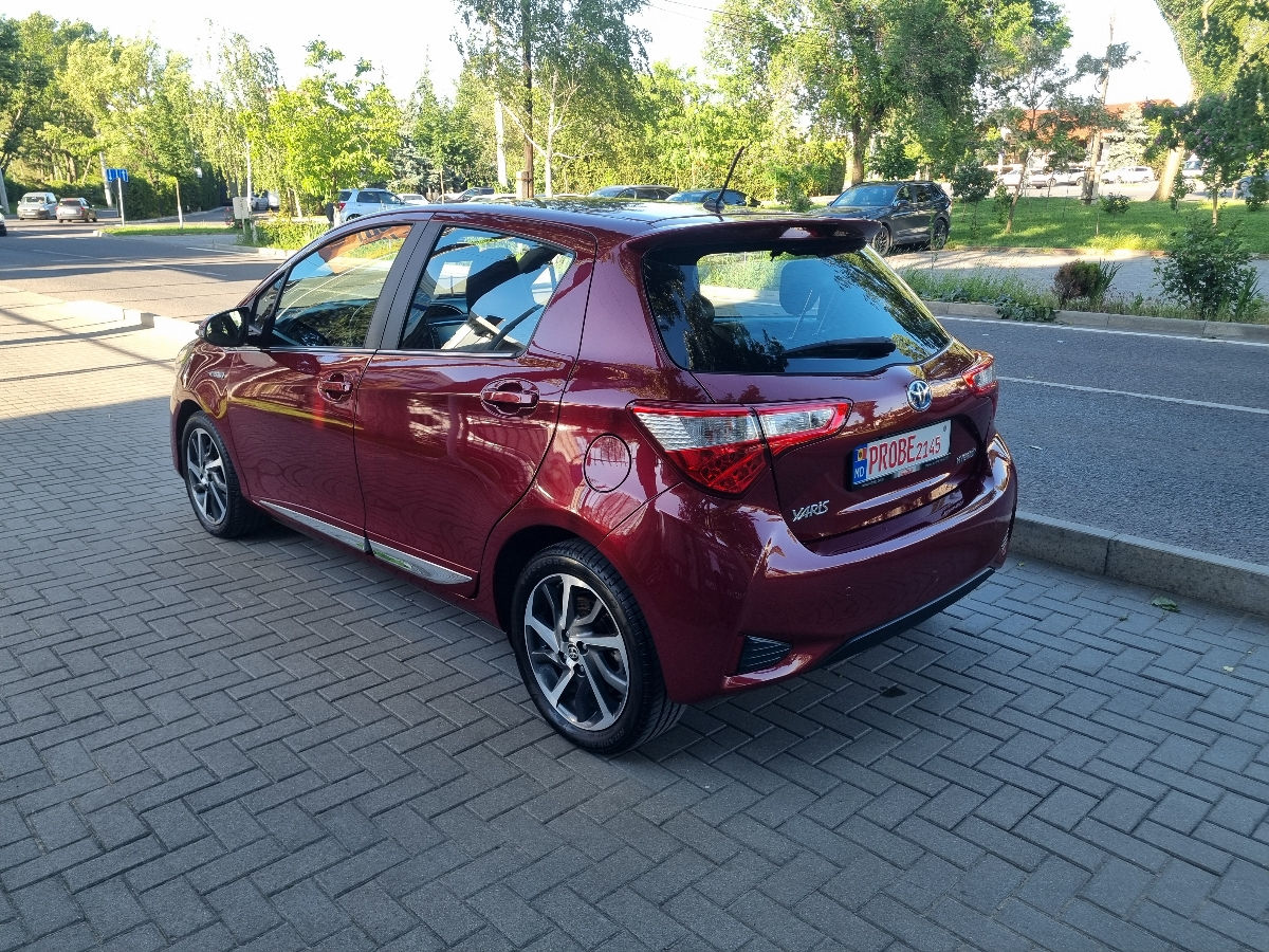 Toyota Yaris 2018 photo 9