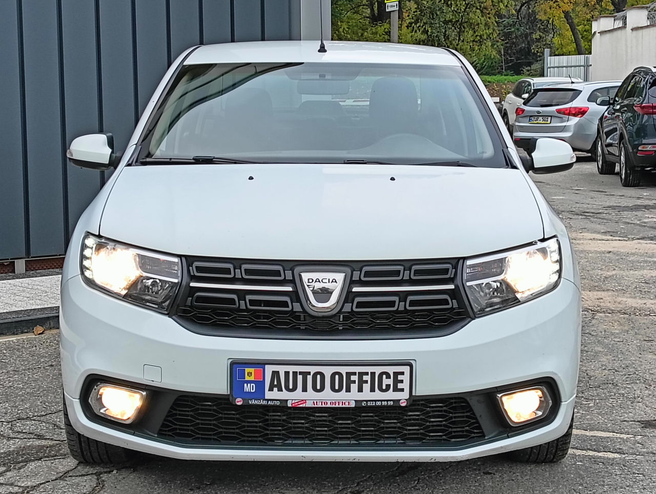 Dacia Logan фото 2