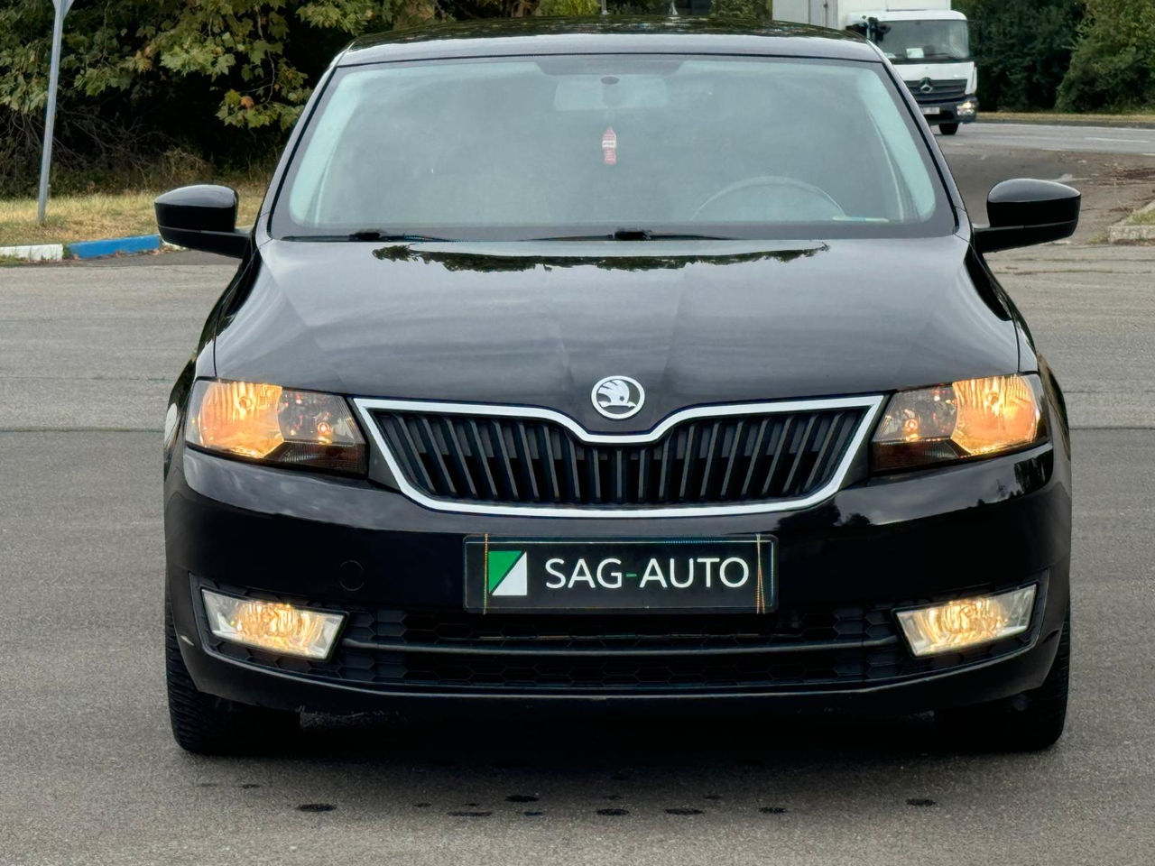 Skoda Rapid foto 2