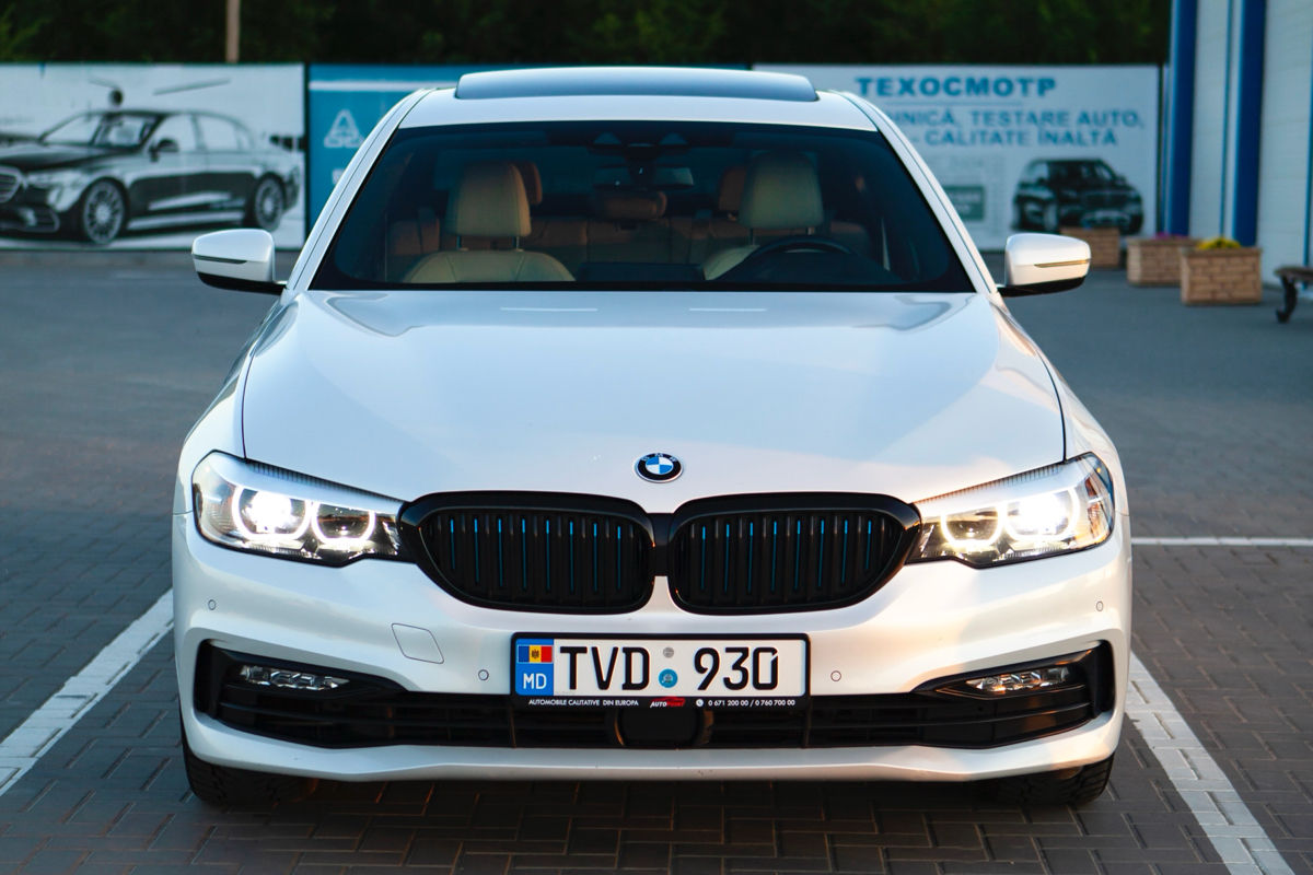 BMW 5 Series foto 1