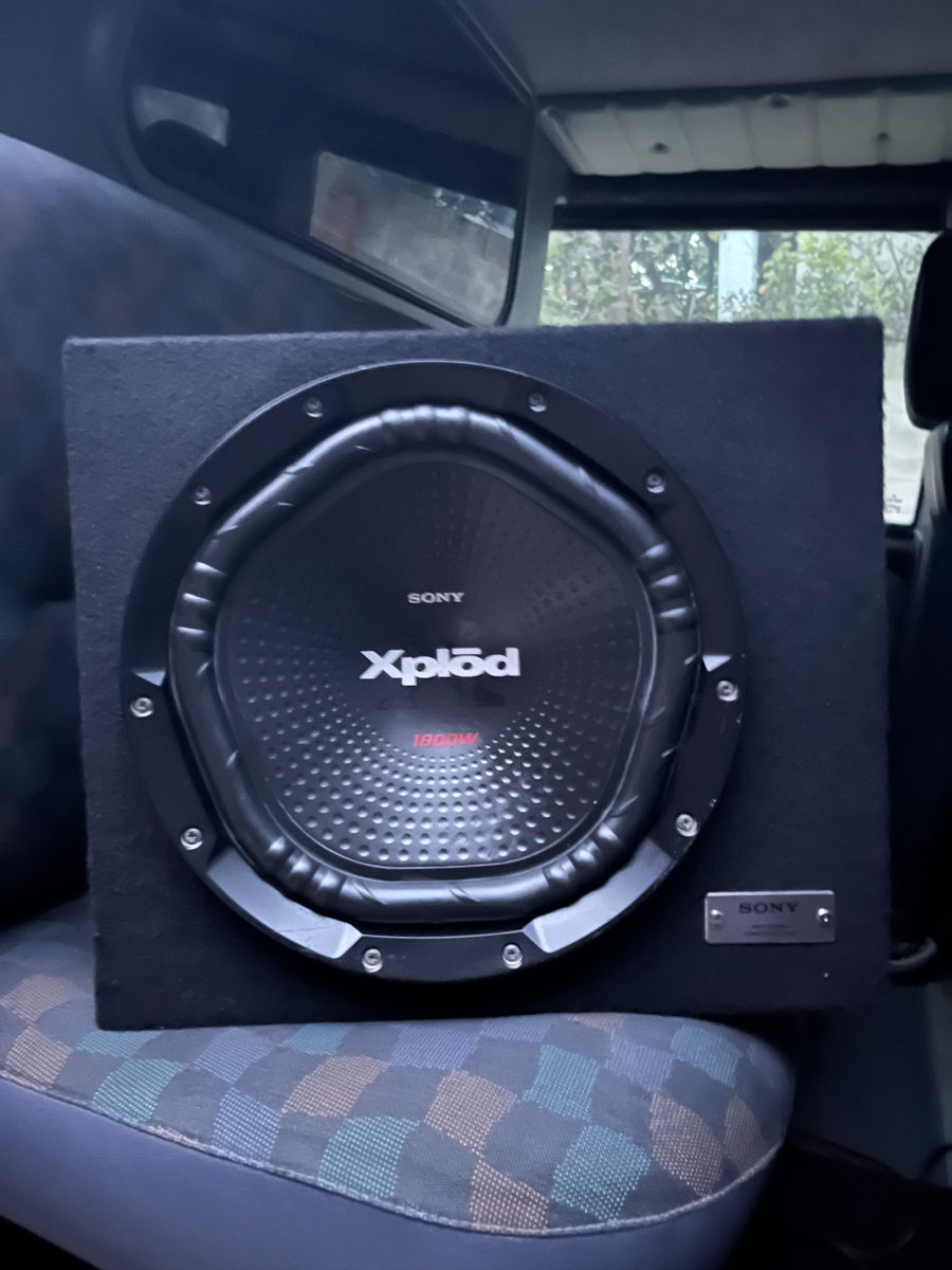 Subwoofer Sony Xplod 1800w foto 0