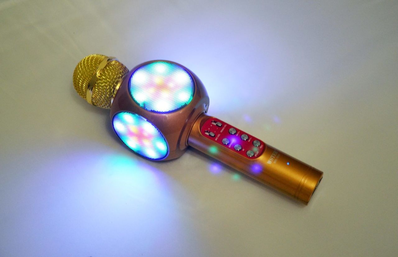 Microfon karaoke / Караоке микрофон