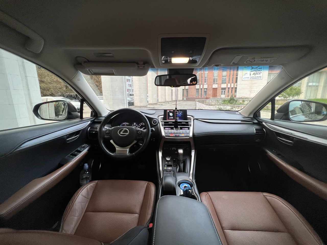 Lexus NX Series фото 7