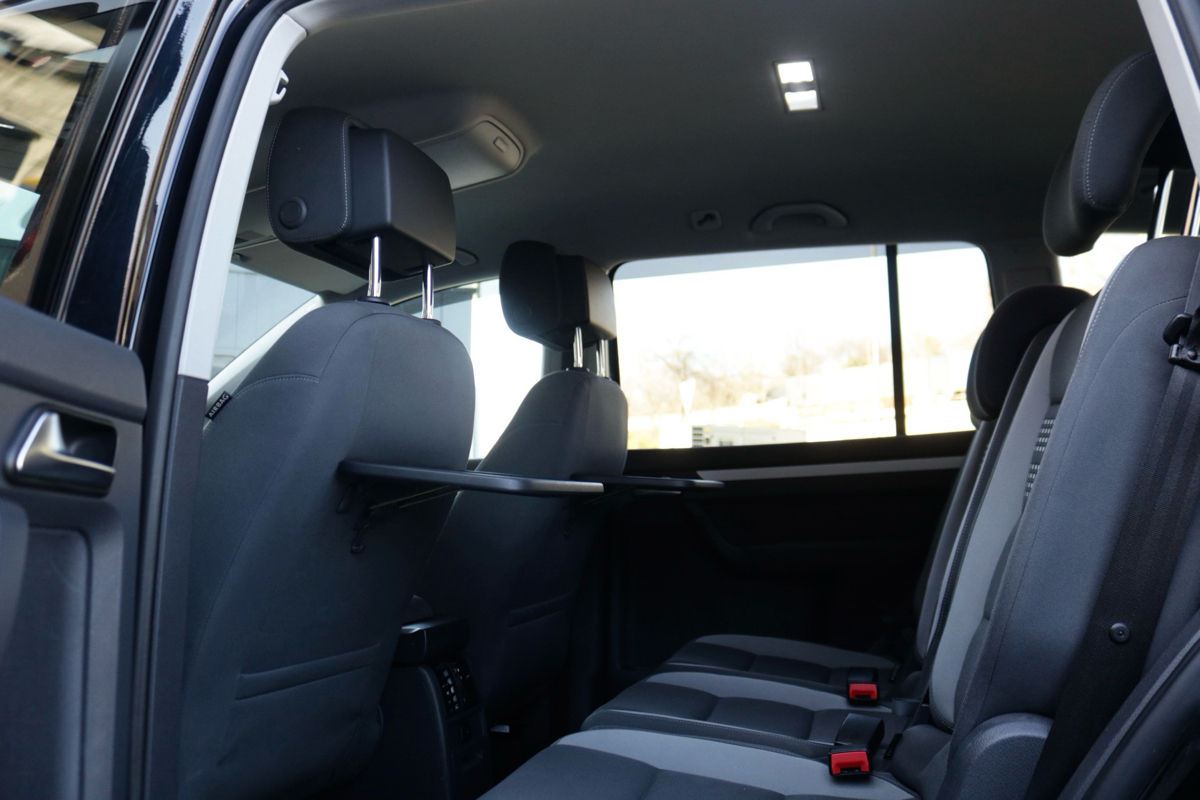 Volkswagen Touran фото 11