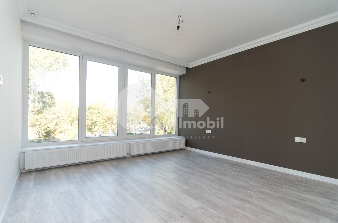 Apartament cu 5 camere sau mai multe, 200 m², Centru, Chișinău, Chișinău mun. foto 3