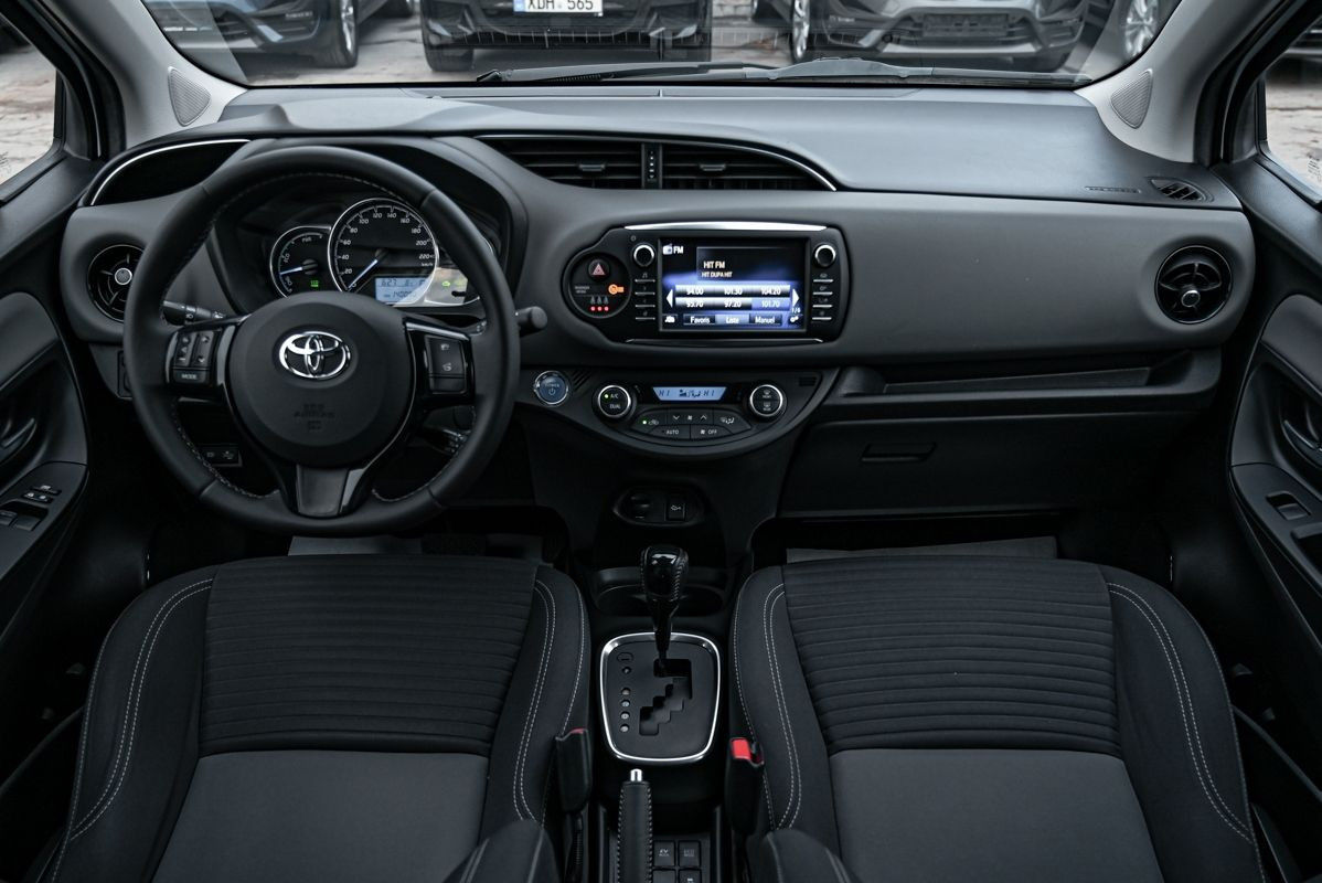 Toyota Yaris foto 5