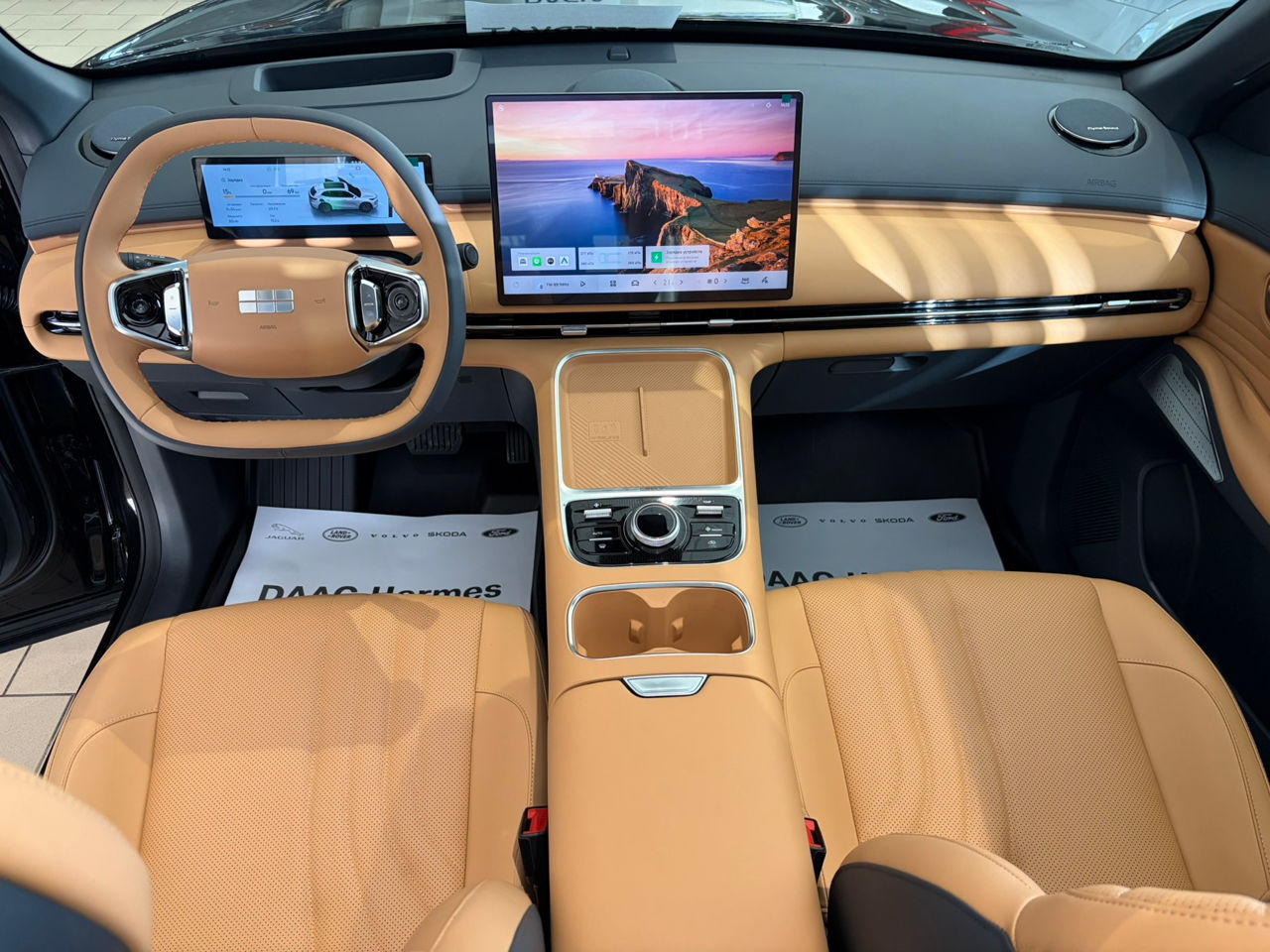 Geely Galaxy Starship 7 an. 2026 cu rulaj 1 km, Plug-in Hybrid