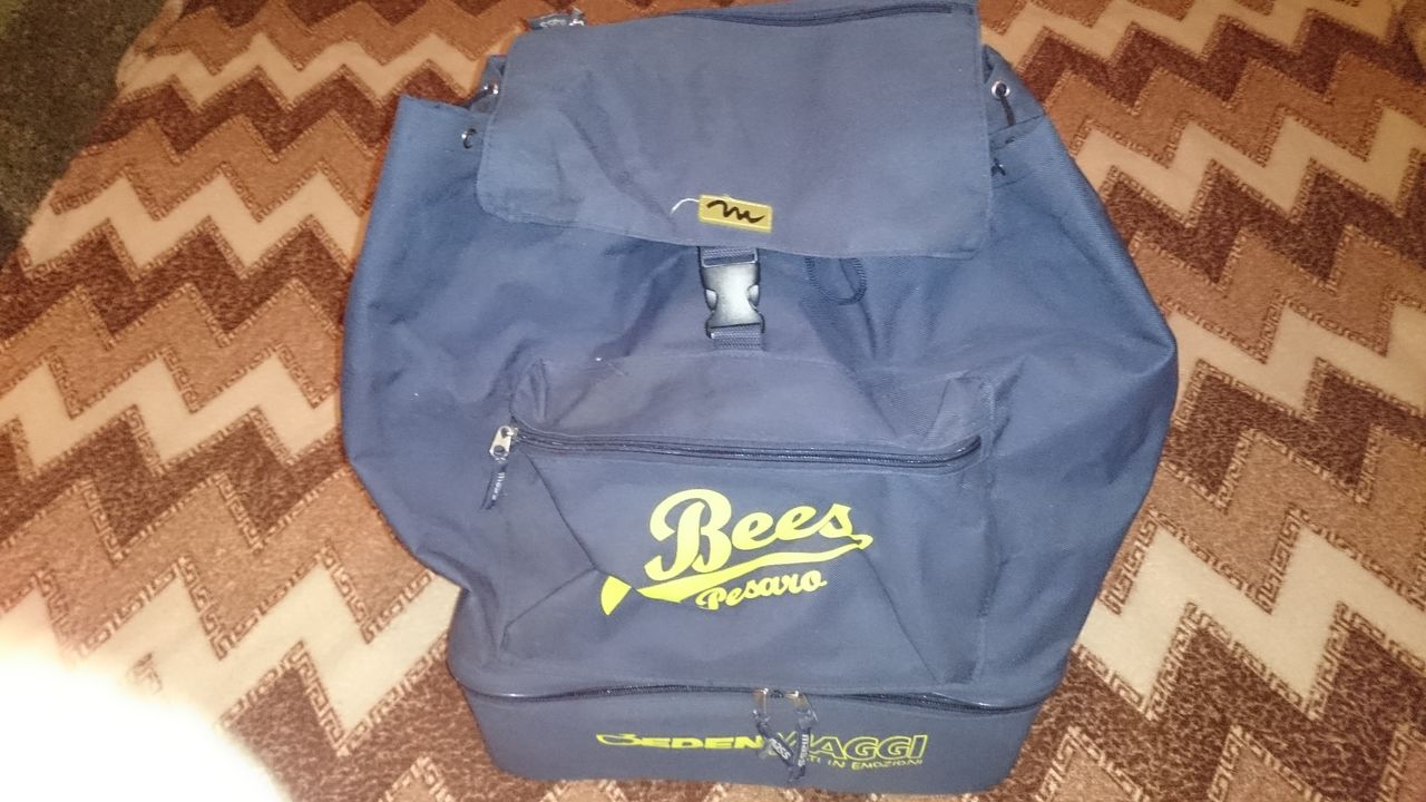 Рюкзаки для путешествий и просто прогулок, с двойным дном, можно ...