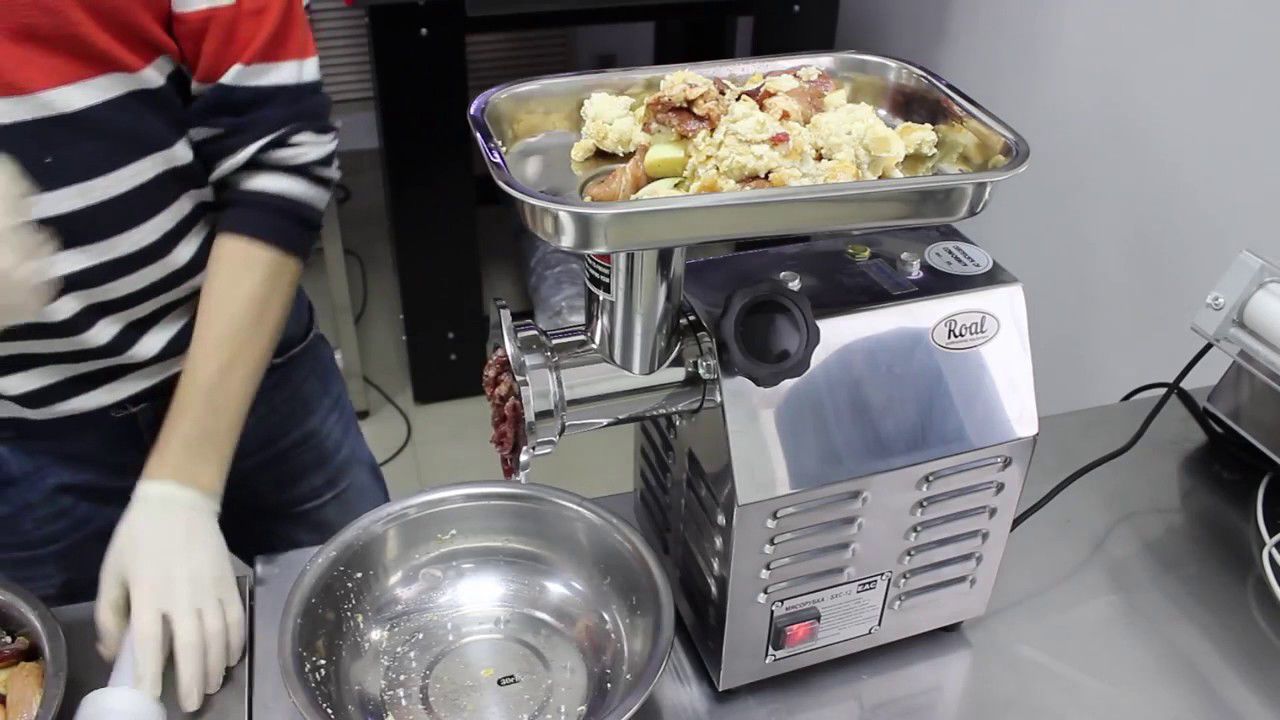 Продам мясорубку промышленную в Молдове!