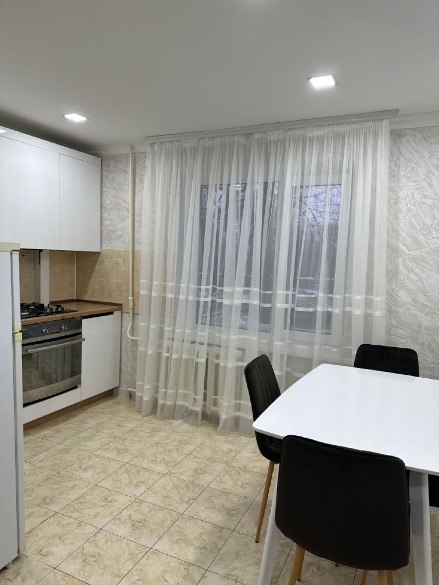Apartament cu 1 cameră, 38 m², Centru, Chișinău