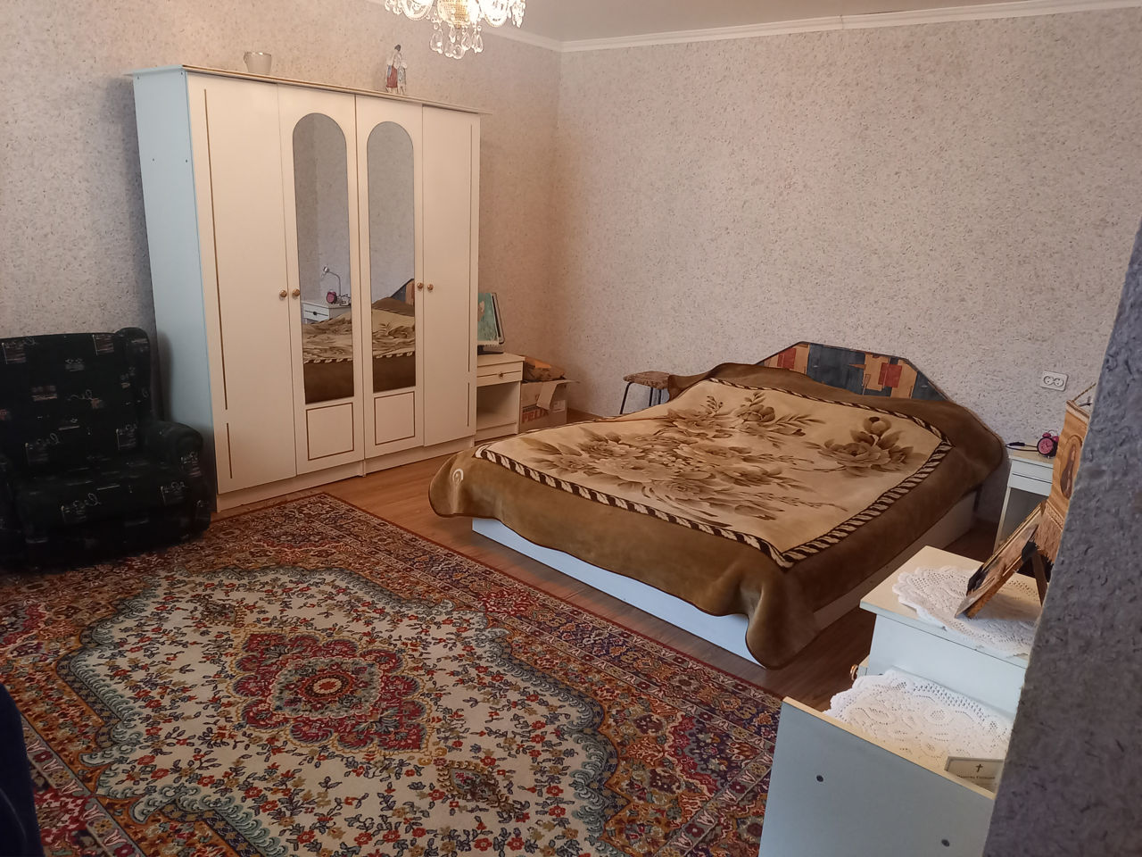 Vindem casa in 2 nivele, 4 odai la pret de apartament. foto 5