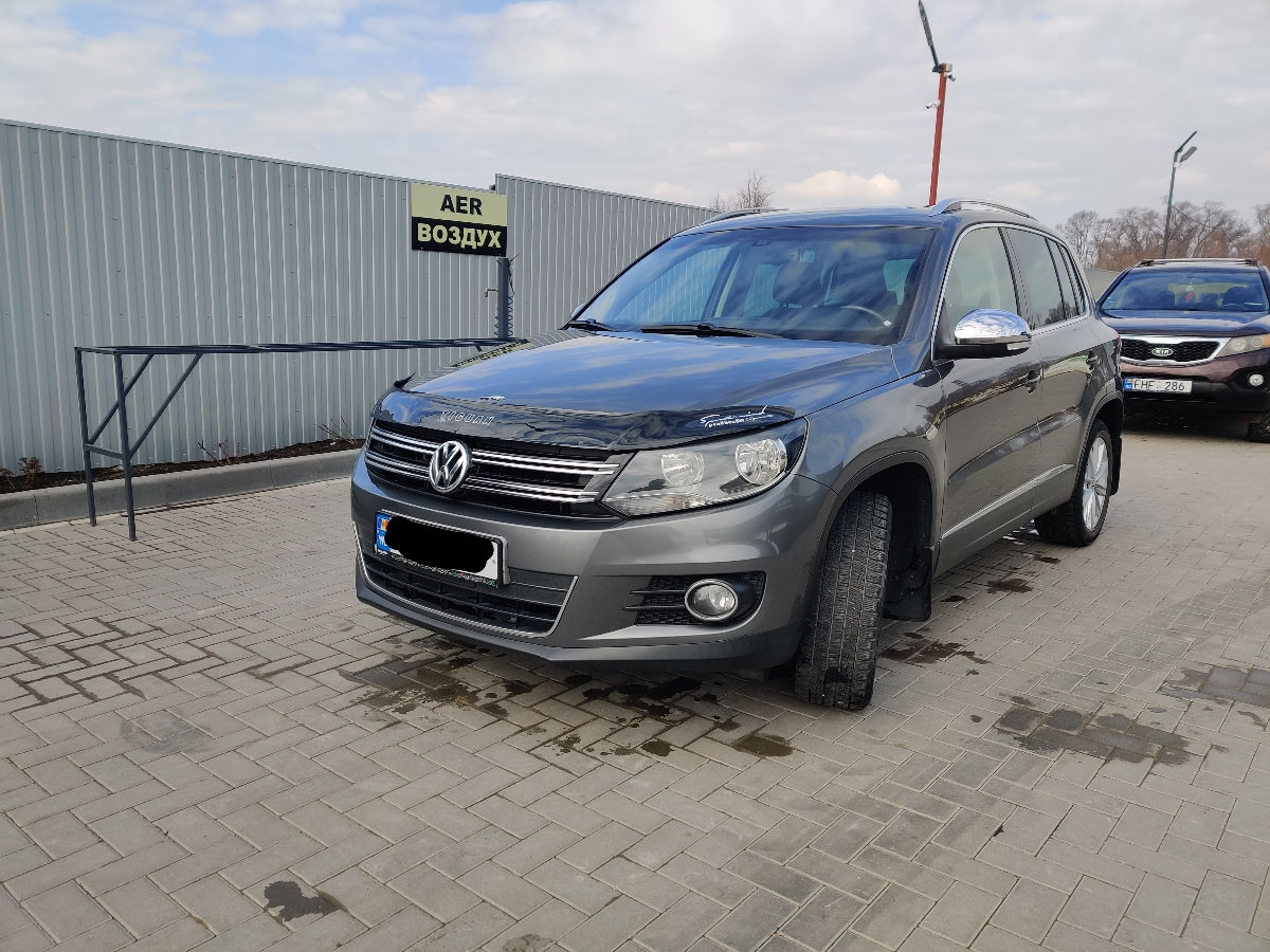 Volkswagen Tiguan foto 1