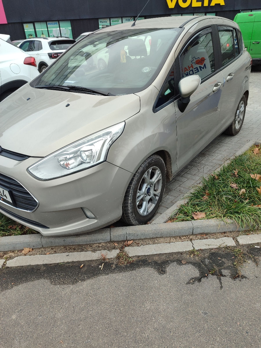 Ford B-Max foto 0