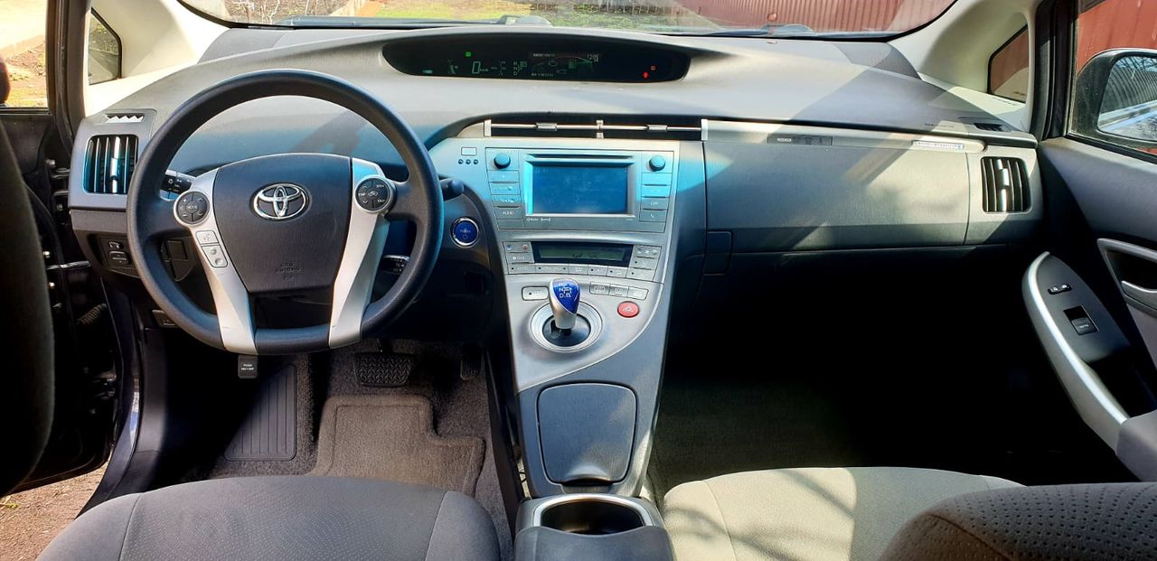 Toyota Prius foto 7