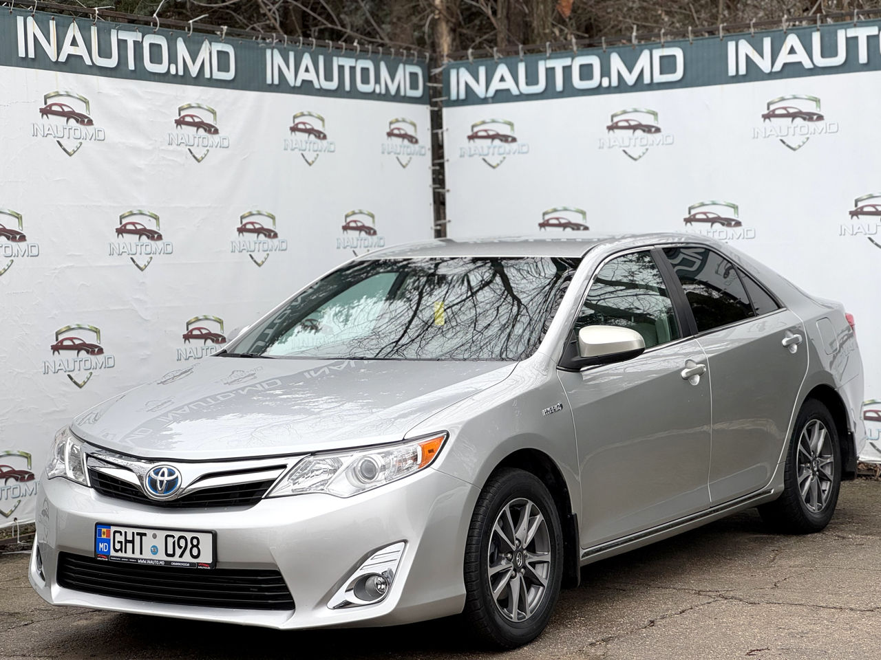 Toyota Camry фото 0