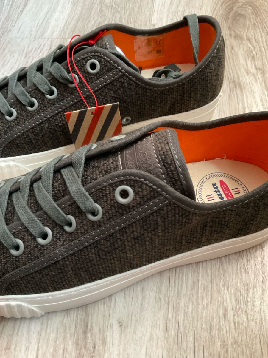 Adidasi Bata Italia originale! foto 5