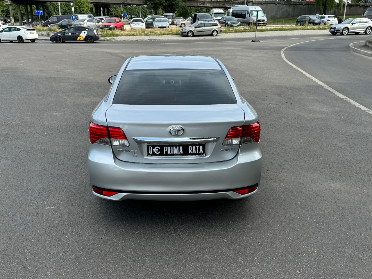 Toyota Avensis foto 6
