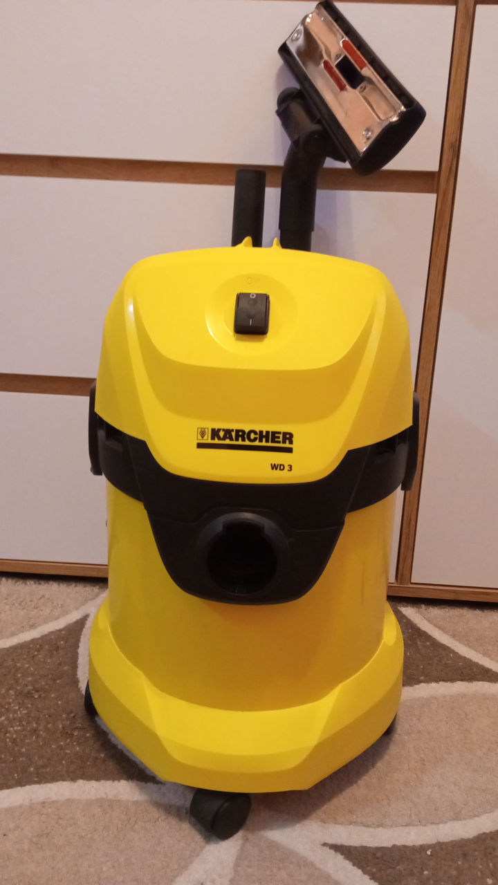 Aspirator Karcher WD3 Aspirator Karcher WD3
