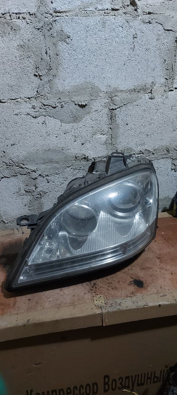 Fara stângă Mercedes-Benz W164 ML  левая фара W164 ML razborka piese auto фото 0