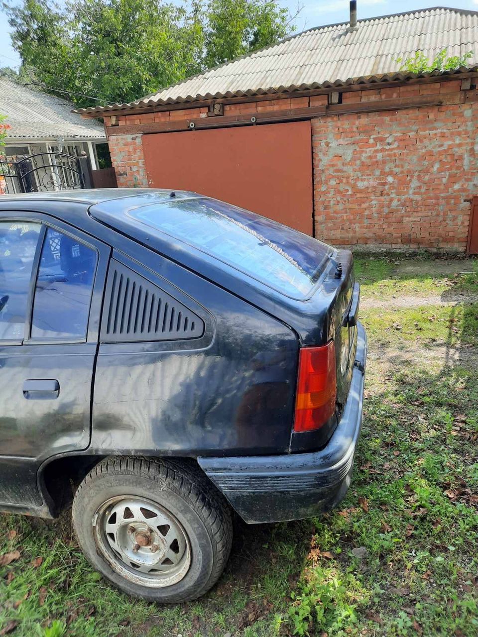 Запчасти опель кадет