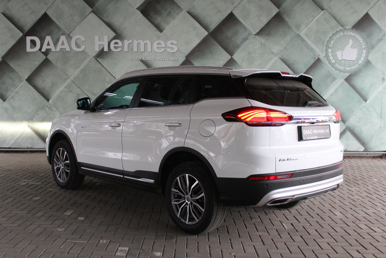 Geely Atlas Pro foto 2