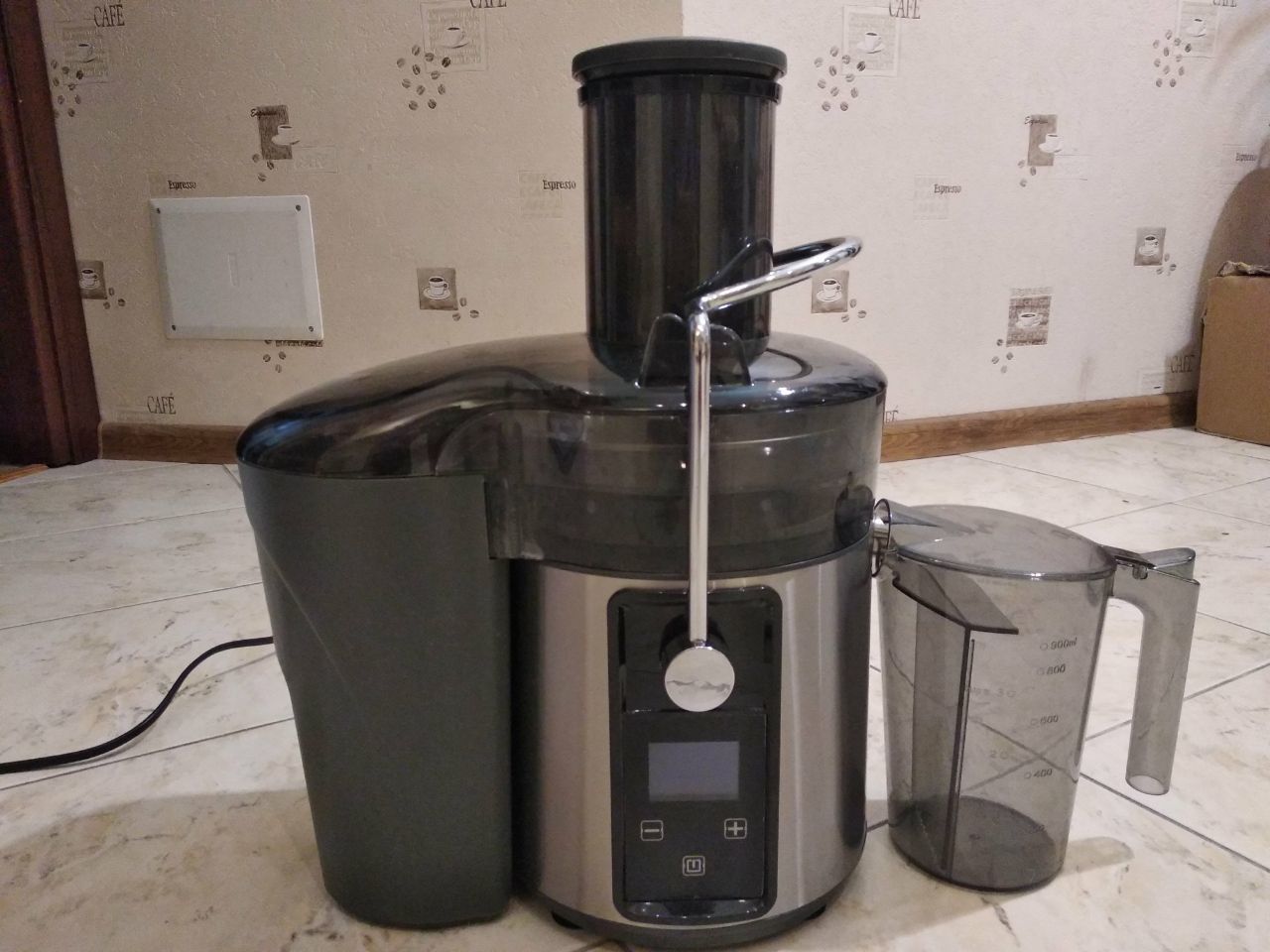 Соковыжималка Livington Fitmix juicer