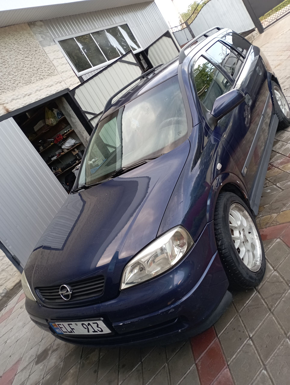 Opel Astra foto 1