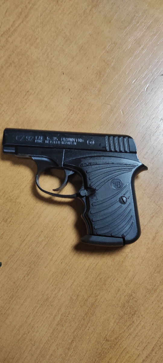 CZ92 cal.6.35. foto 1