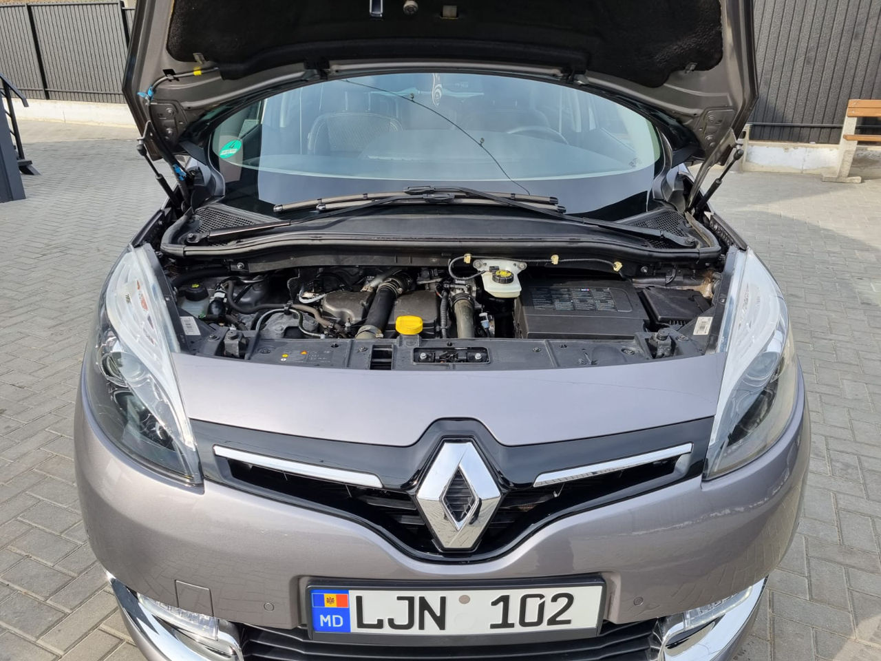 Renault Scenic foto 8