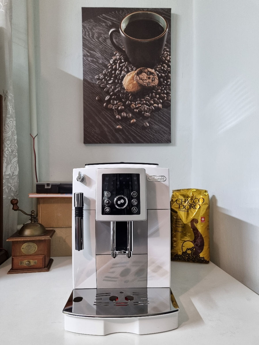 Delonghi ECAM 23.210W