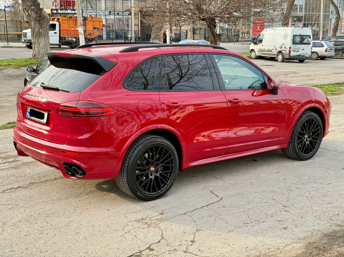 Porsche Cayenne фото 4