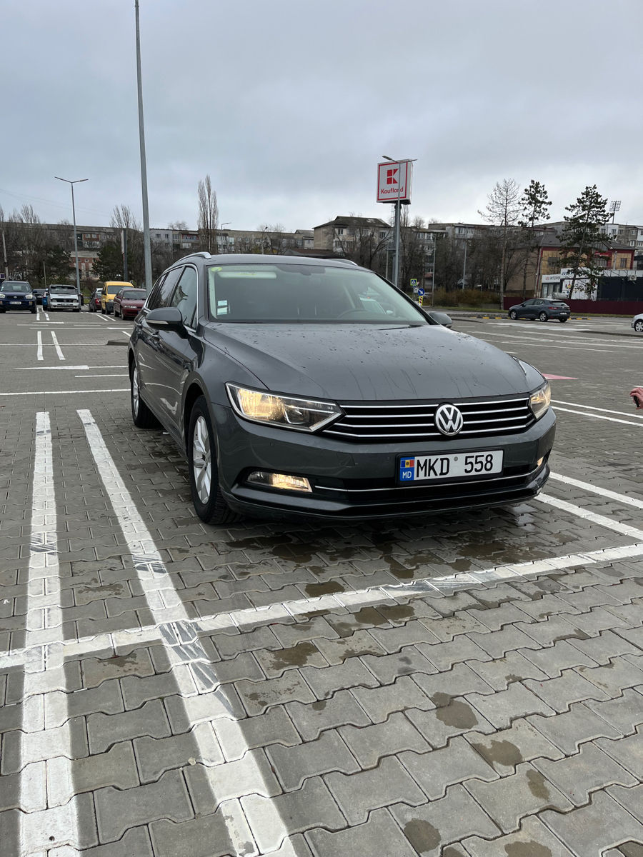 Volkswagen Passat foto 1