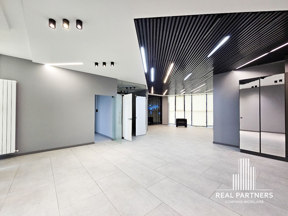 Spațiu comercial Centru Solomon Dendrarium foto 0