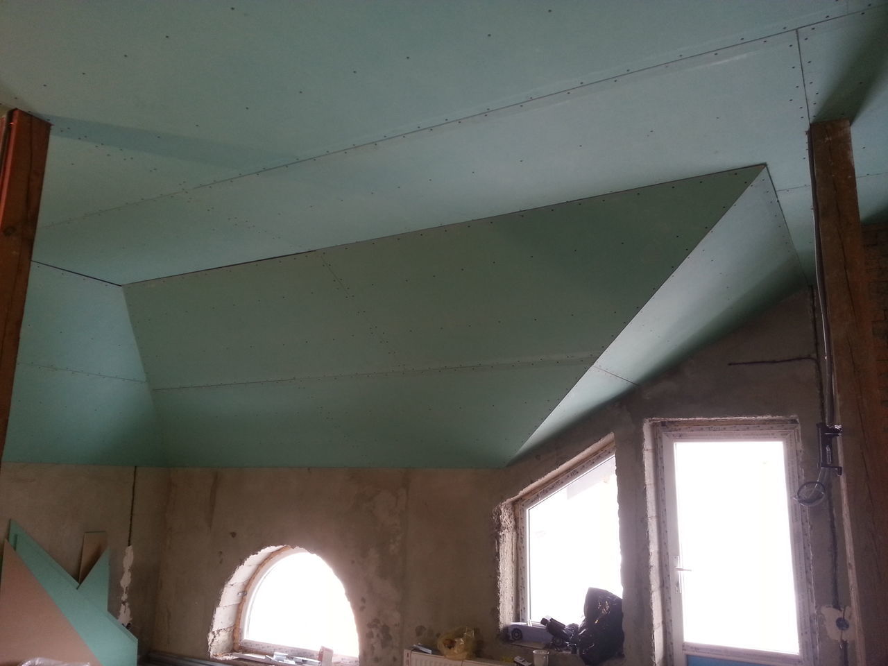 Montaj ghips-carton / монтаж гипсокартона, штробление стен под ...