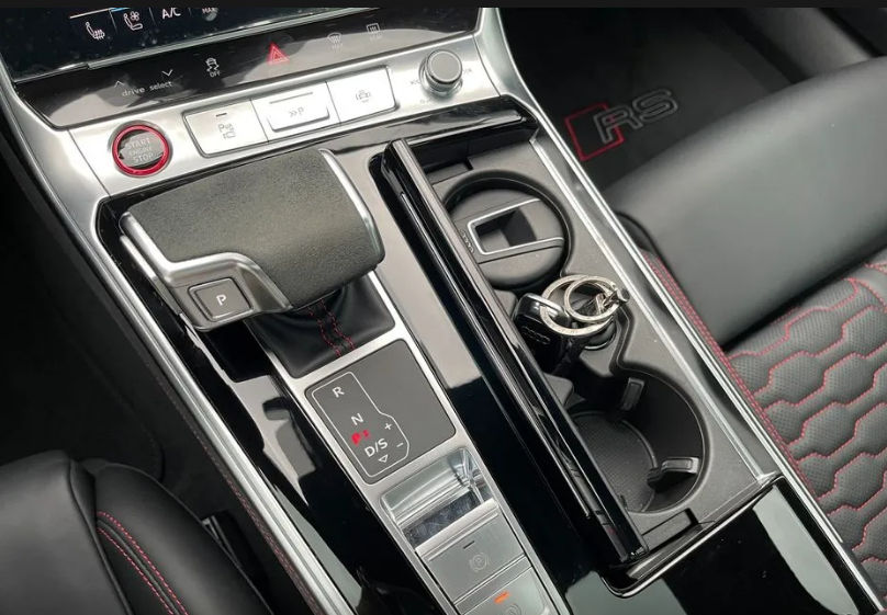 Audi RS6 foto 15