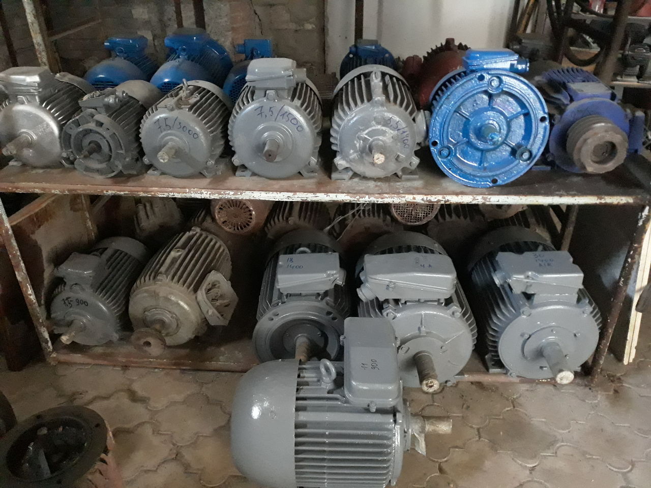 Электромоторы любых оборотов и квт. 220 V и 380 V (новые и Б/у ...